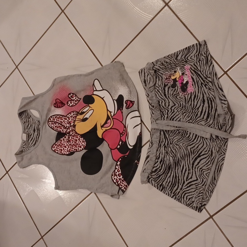 4/$60 Minnie Mouse Pajama Set - Size XL